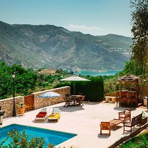  Apartment Alba Montis